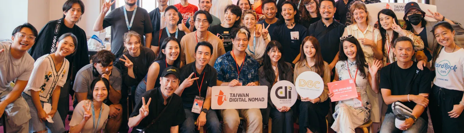 Nomad Invasion 現場,Taiwan Digital Nomad 與國際夥伴大合照